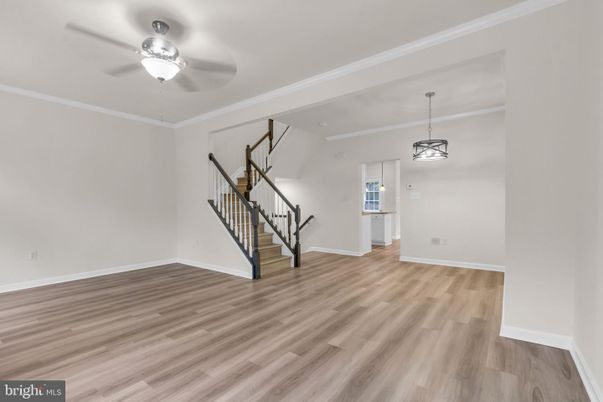 Empty room, Interior, Pendant Lights, Wood Texture Flooring
