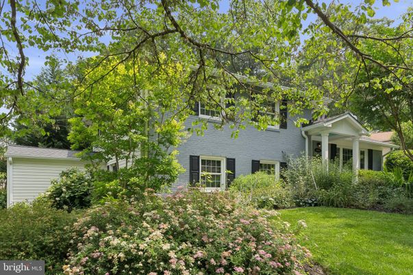 Backyard, Exterior, Facade, Georgian