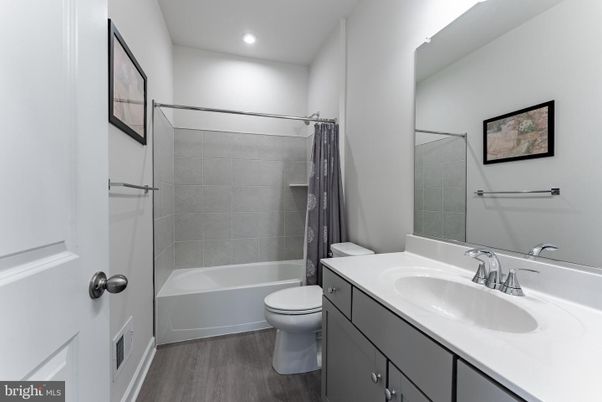 Bathroom, Interior, Recessed Lighting, Wood Texture Flooring