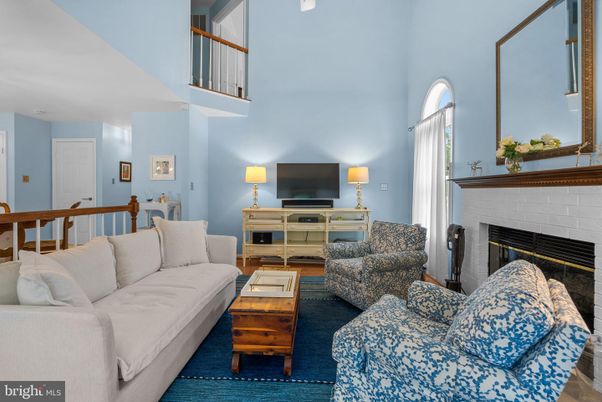 Fireplace, Interior, Living room