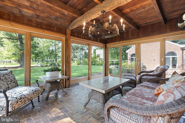 Chandelier, Interior, Sun Room, Wooden Beams, Wooden Ceilings