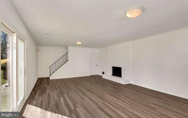 Empty room, Fireplace, Interior, Wood Texture Flooring