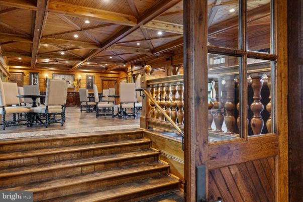 Dining room, Interior, Recessed Lighting, Wooden Beams, Wooden Ceilings