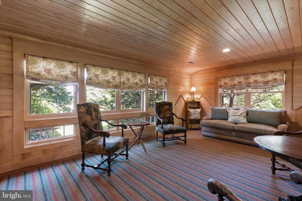 Interior, Living room, Recessed Lighting, Wooden Ceilings, Wooden Walls