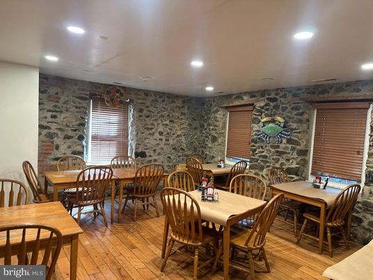 Dining room, Interior, Recessed Lighting, Stone Walls, Wood Texture Flooring