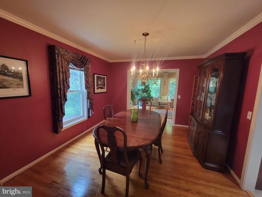 Chandelier, Dining room, Interior, Pendant Lights, Wood Texture Flooring
