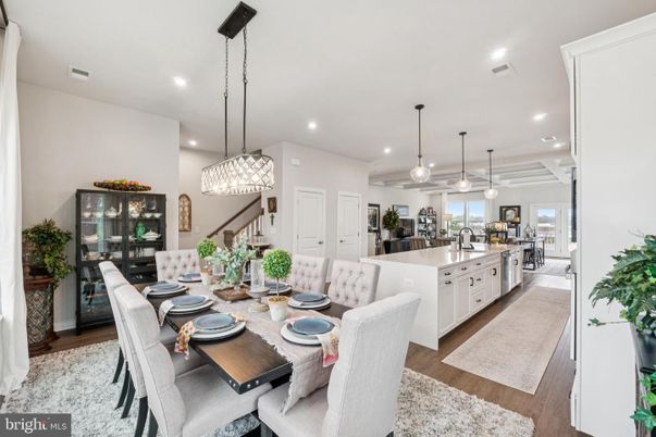 Dining room, Interior, Kitchen, Pendant Lights, Recessed Lighting, Wood Texture Flooring