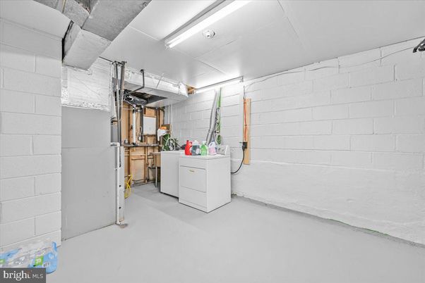 Interior, Stone Walls, Washer