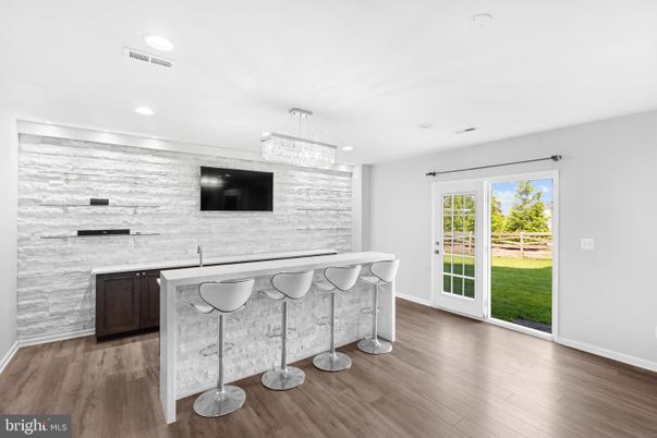 Chandelier, Dining room, Interior, Recessed Lighting, Wood Texture Flooring