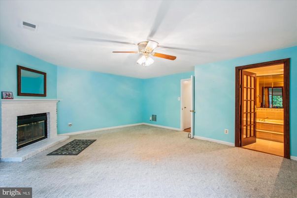 Empty room, Fireplace, Interior