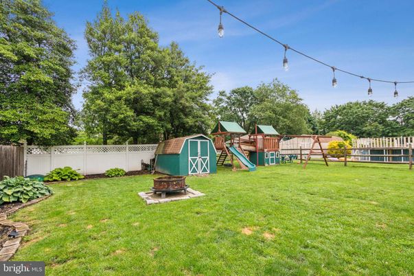 Backyard, Exterior, Playground