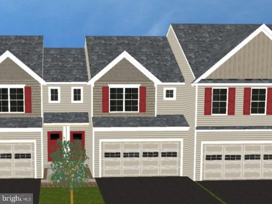 Attached, Exterior, Facade, Rowhouse
