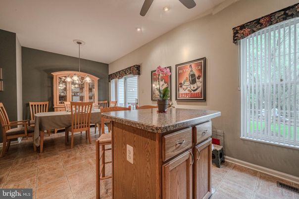 Dining room, Interior, Pendant Lights, Recessed Lighting