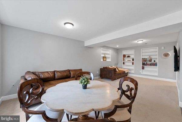 Dining room, Interior, Living room, Recessed Lighting