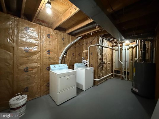 Interior, Washer, Wooden Beams, Wooden Ceilings, Wooden Walls