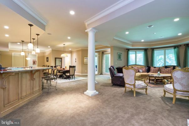 Dining room, Interior, Living room, Pendant Lights, Recessed Lighting
