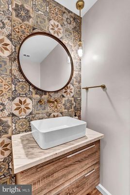 Bathroom, Interior, Pendant Lights