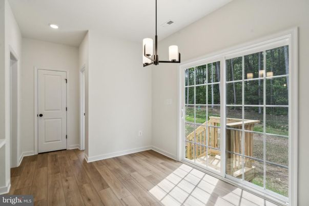 Empty room, Interior, Pendant Lights, Recessed Lighting, Wood Texture Flooring