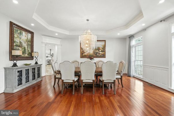 Chandelier, Dining room, Interior, Recessed Lighting, Wood Texture Flooring