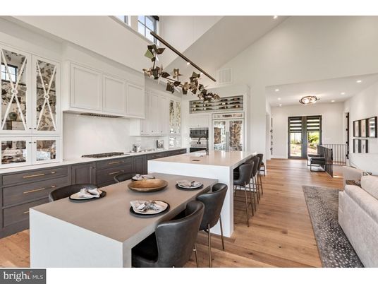 Chandelier, Dining room, Interior, Kitchen, Recessed Lighting, Wood Texture Flooring