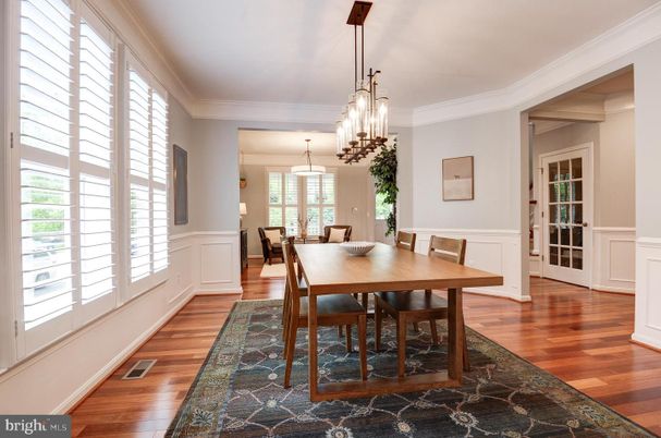 Chandelier, Dining room, Interior, Pendant Lights, Wood Texture Flooring