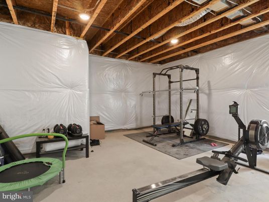 Fitness Equipment, Interior, Wooden Beams, Wooden Ceilings