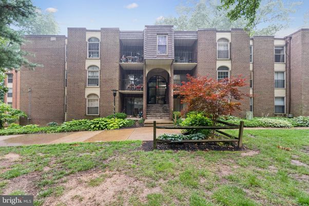 Exterior, Facade, Brick Facade, French Provincial