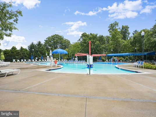 Exterior, Playground, Pool