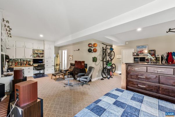 Fitness Equipment, Interior, Recessed Lighting