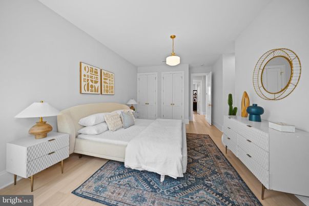 Bedroom, Interior, Pendant Lights, Wood Texture Flooring