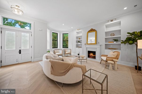 Fireplace, Interior, Living room, Recessed Lighting