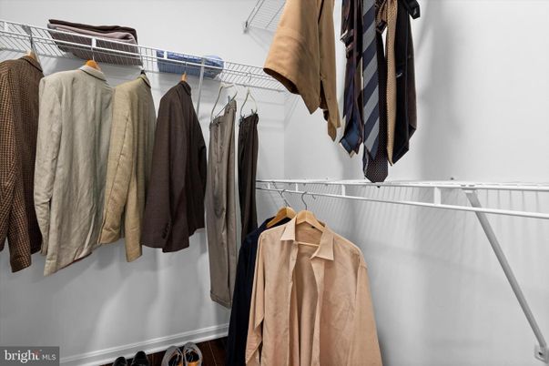 Interior, Walk-in Closets