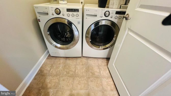Interior, Utility Closets, Washer