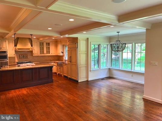 Chandelier, Interior, Kitchen, Recessed Lighting, Wood Texture Flooring