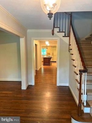 Chandelier, Interior, Wood Texture Flooring