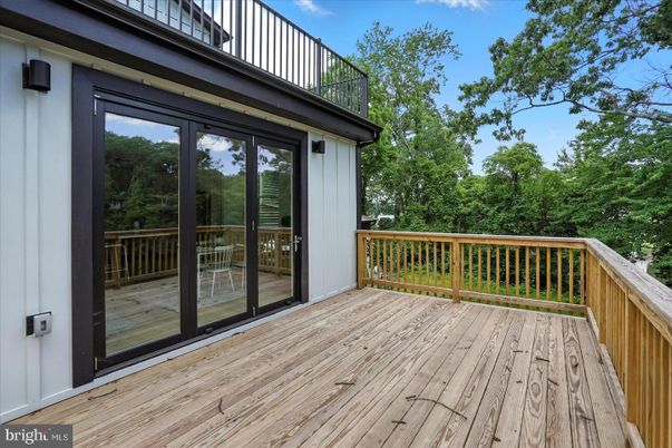 Exterior, Wood Texture Flooring