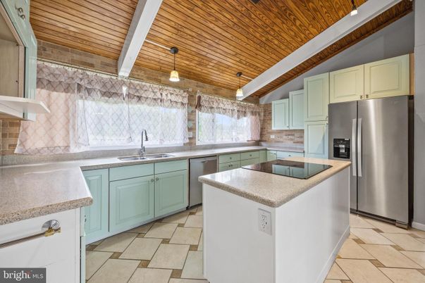 Interior, Kitchen, Pendant Lights, Stainless Steel Appliances, Wooden Ceilings