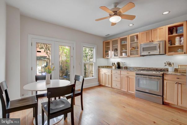 Dining room, Interior, Kitchen, Recessed Lighting, Wood Texture Flooring