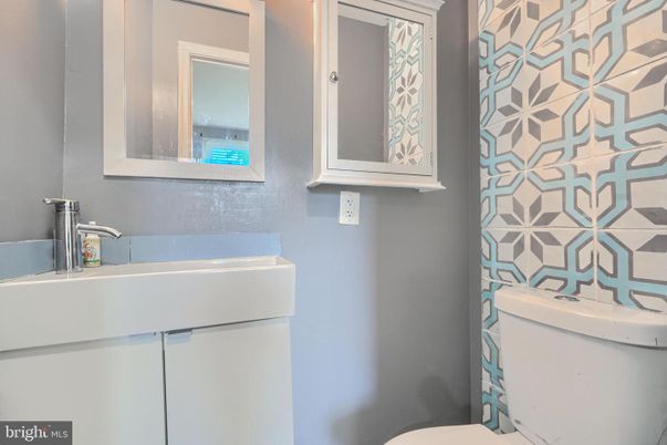 Bathroom, Interior