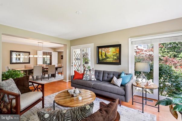 Dining room, Interior, Living room, Pendant Lights, Wood Texture Flooring