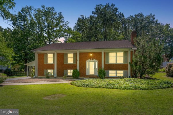 Backyard, Exterior, Facade, Brick Facade, Georgian