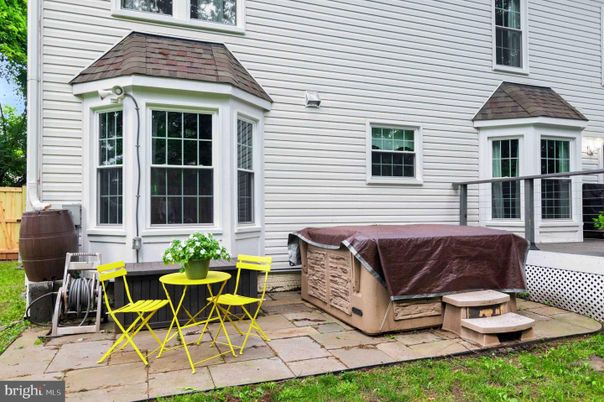 Exterior, Hot Tub