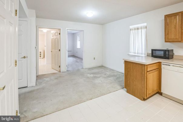 Empty room, Interior, Kitchen