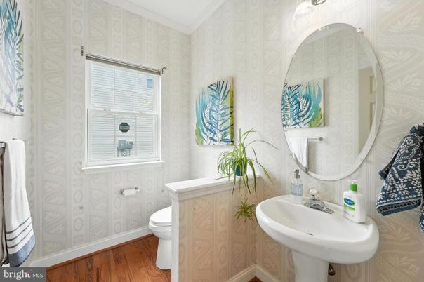 DE Listing image placeholder