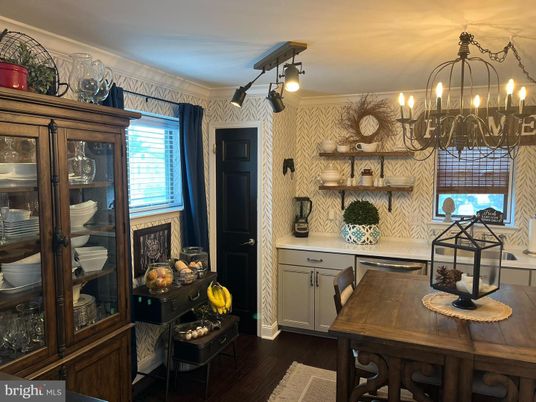Chandelier, Interior, Wood Texture Flooring