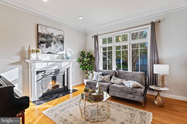 Fireplace, Interior, Living room, Piano, Recessed Lighting, Wood Texture Flooring