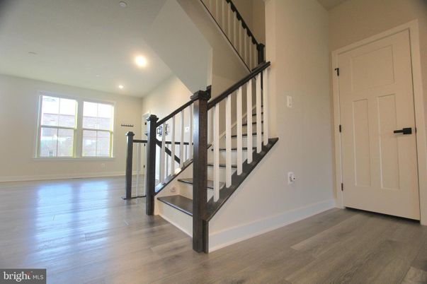 Fitness Equipment, Interior, Recessed Lighting, Wood Texture Flooring