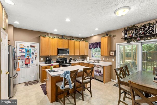 Dining room, Interior, Kitchen, Recessed Lighting