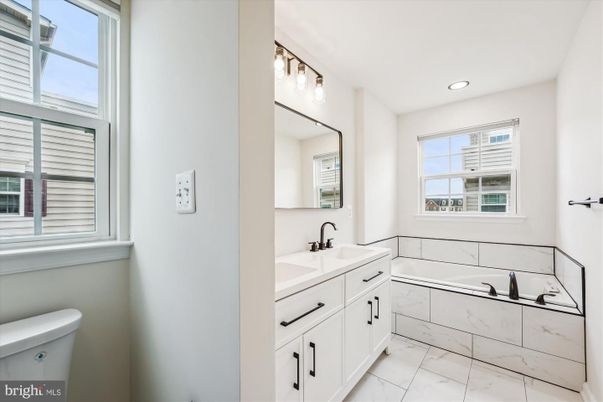 Bathroom, Interior, Marble, Recessed Lighting