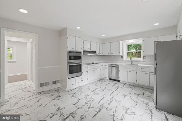 Interior, Kitchen, Marble, Recessed Lighting, Stainless Steel Appliances